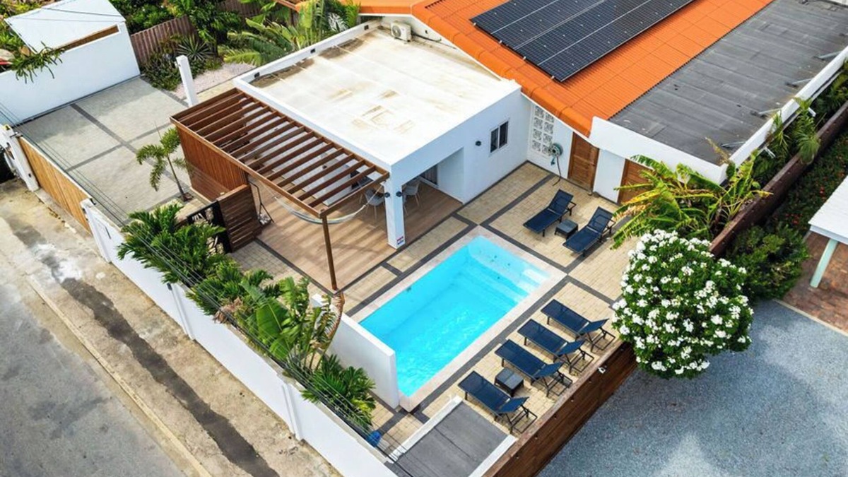 Bushiri Villa | NEW 4BR3BA Villa near Eagle Beach w/Private Pool