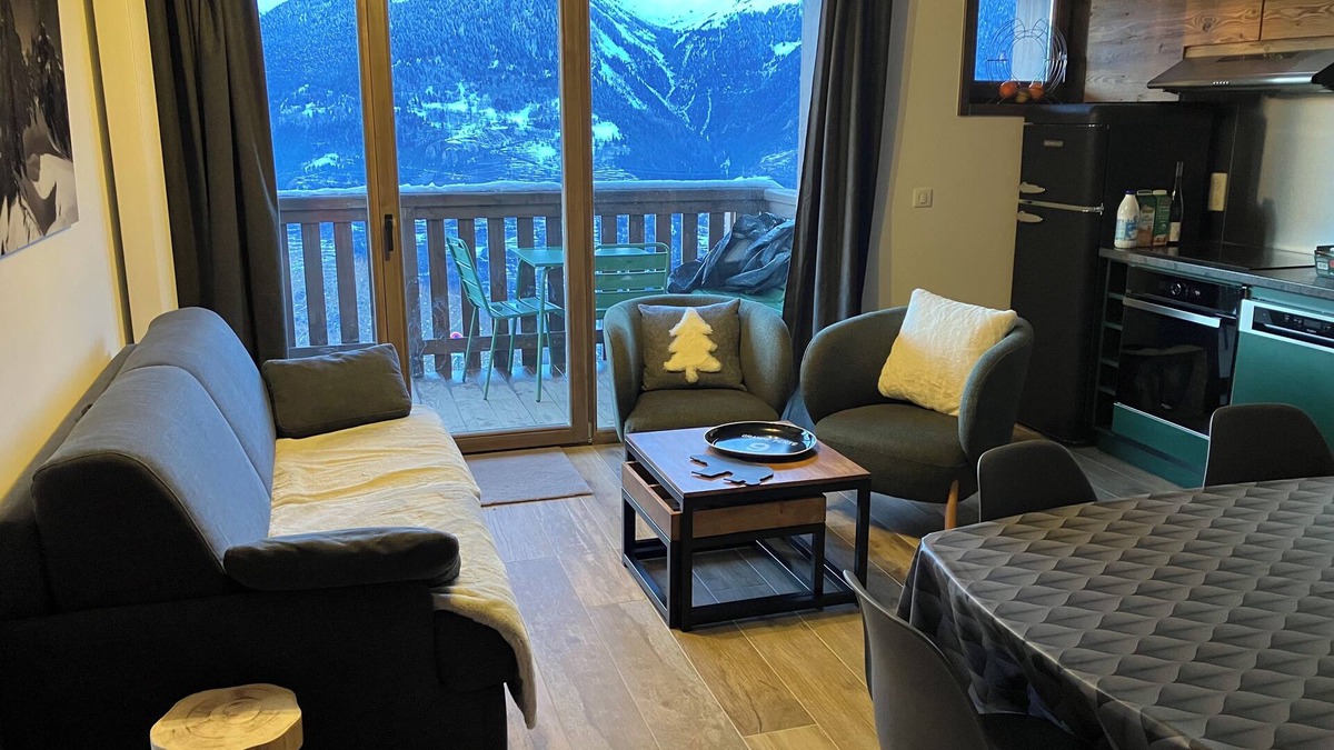 Montalbert Apartment | 🎄New! 51m² 2-bedroom apartment in 6-person chalet in La Plagne Montalbert🎄