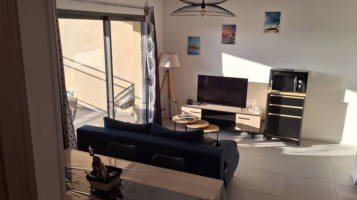 San-Nicolao Apartment | New air-conditioned 61m2 T3 apartment, close to town center and beach