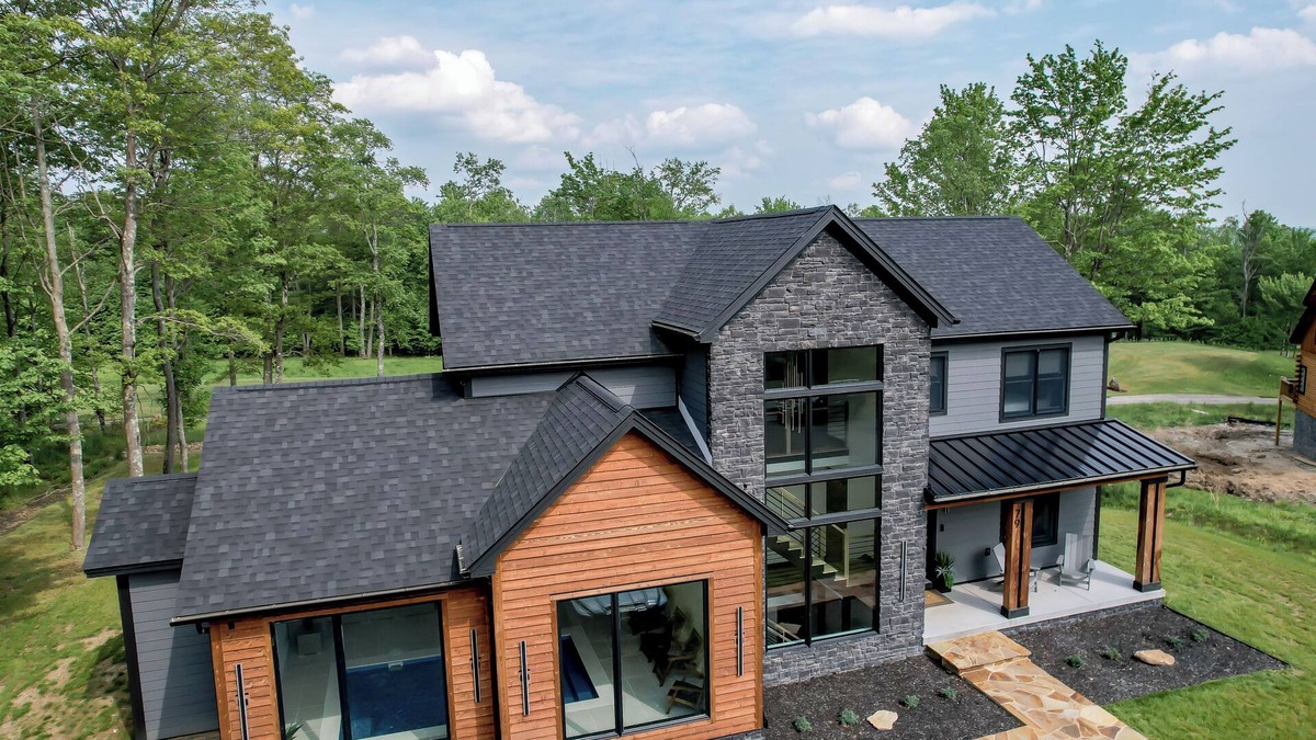 McHenry House | New and Amazing: Golf Home with Private Indoor Pool!