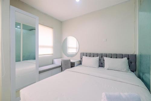 Pondokcina Apartment | New and Modern 1BR Apartment Atlanta Residences By Travelio