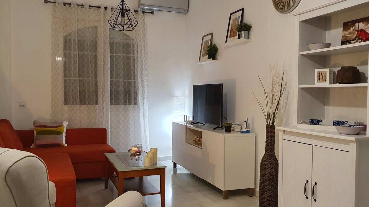 La Trinidad Apartment | New and quiet apartment in the center of Malaga