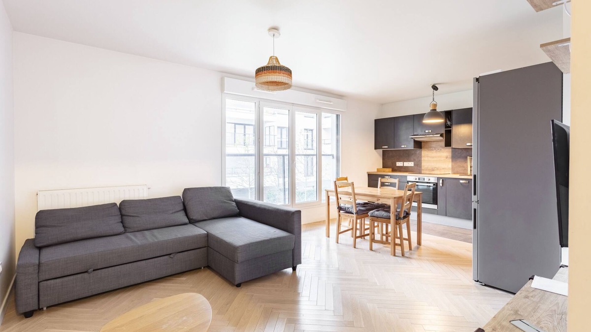 Bois-Colombes Apartment | New apartment and nice neighborhood
