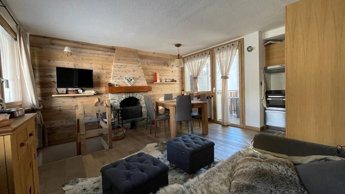 Courmayeur Apartment | NEW APARTMENT COURMAYEUR - CENTER