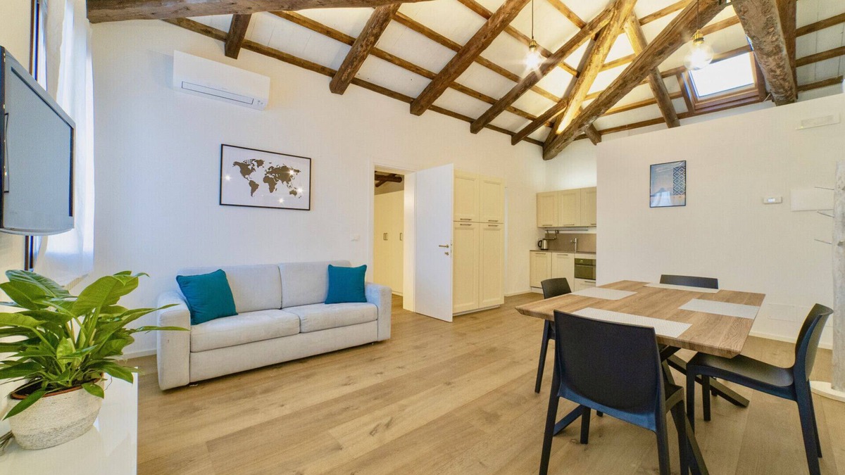 Longa Apartment | New apartment in Murano the amazing glass island