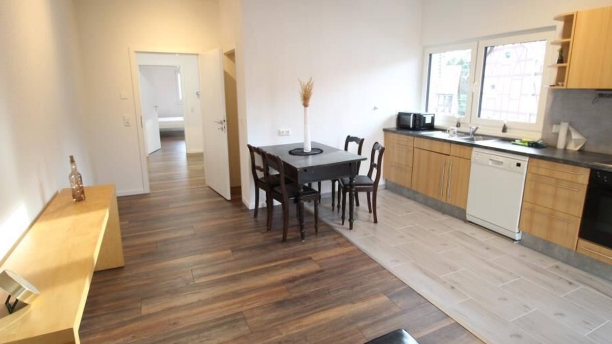 Lahntal-Sarnau Apartment | NEW! Apartment Marburg 2 with balcony