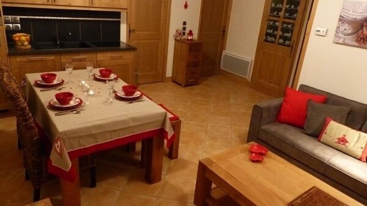Cohennoz Apartment | New apartment T3/4 pers (53m2) 250m from the slopes. Le Cernix/Crest-Voland