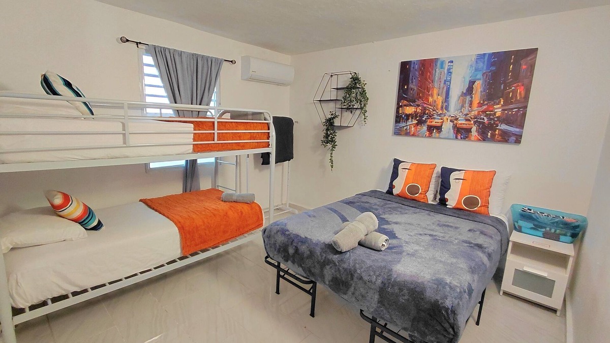 Sabana Abajo Apartment | New Apt. 6 to 10 guest+Airport+Malls+CarolinaBeachs+Restaurants.