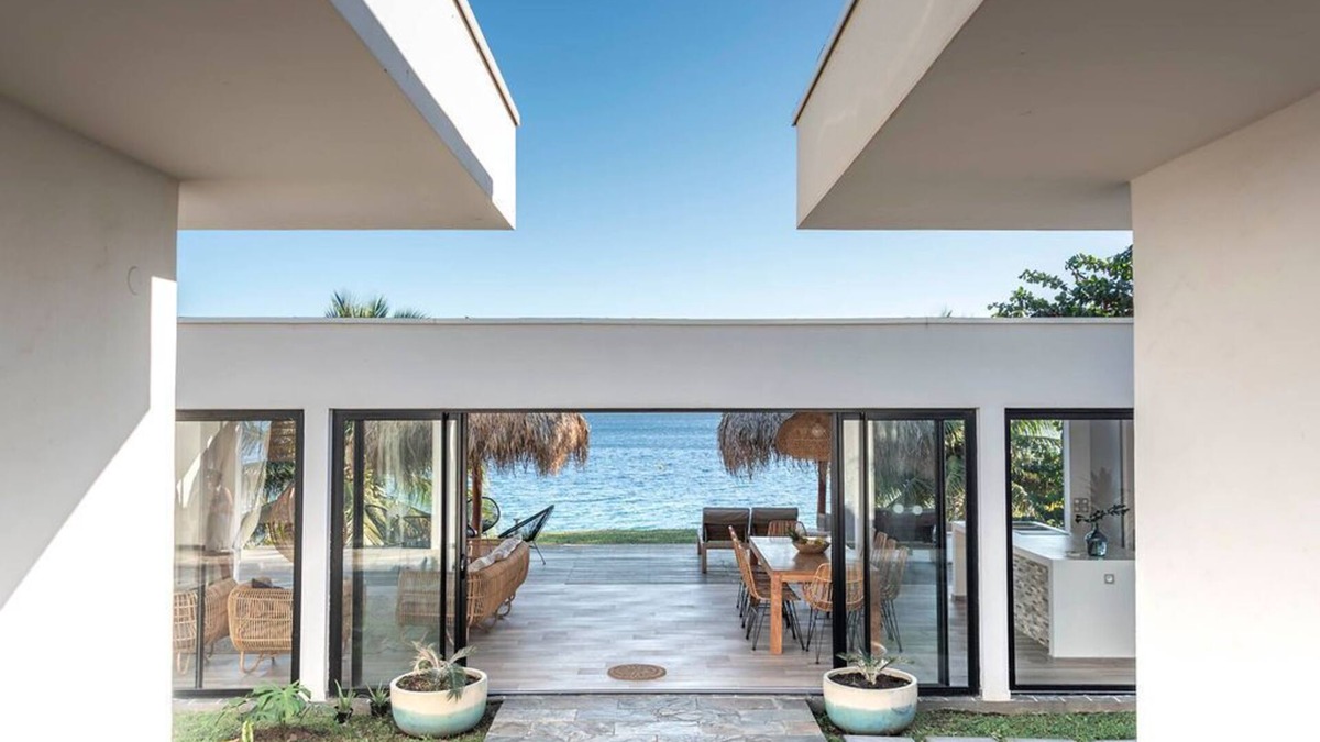 Saint-Pierre Villa | NEW: Architect-designed villa with waterfront terrace