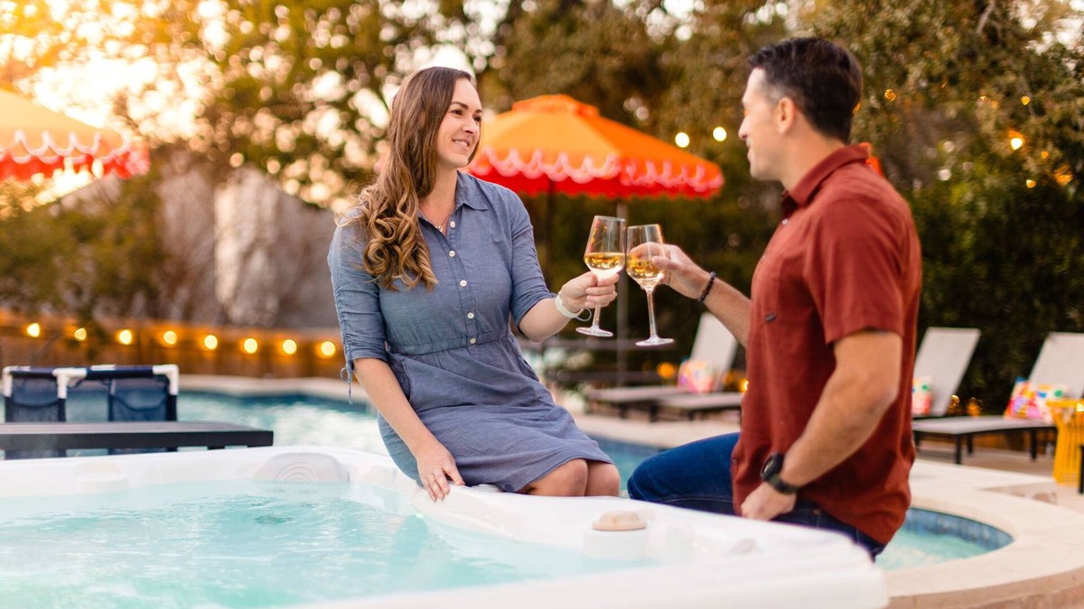 Apache Shores House | New Austin Luxe Retreat with Heated Pool+Arcade+Theater+Fire Pit