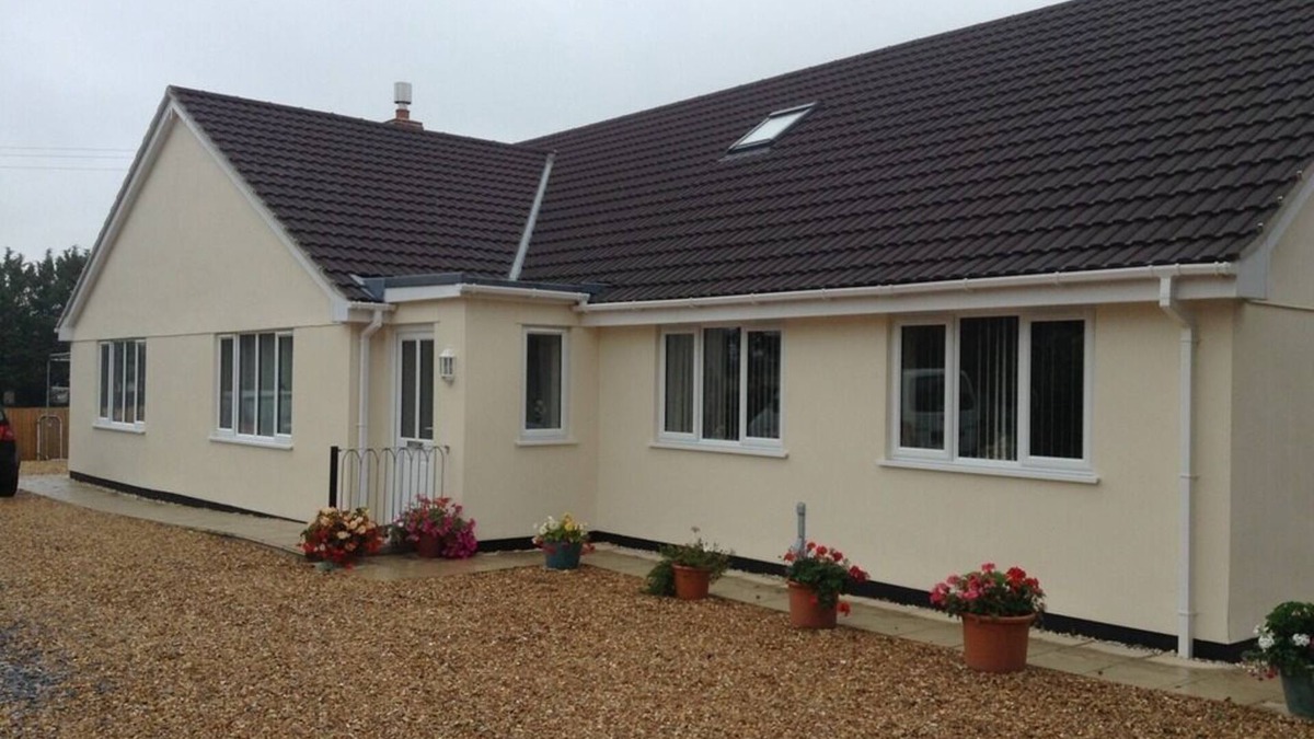 Henlade Bed & Breakfast | New Barn Cottage B&B