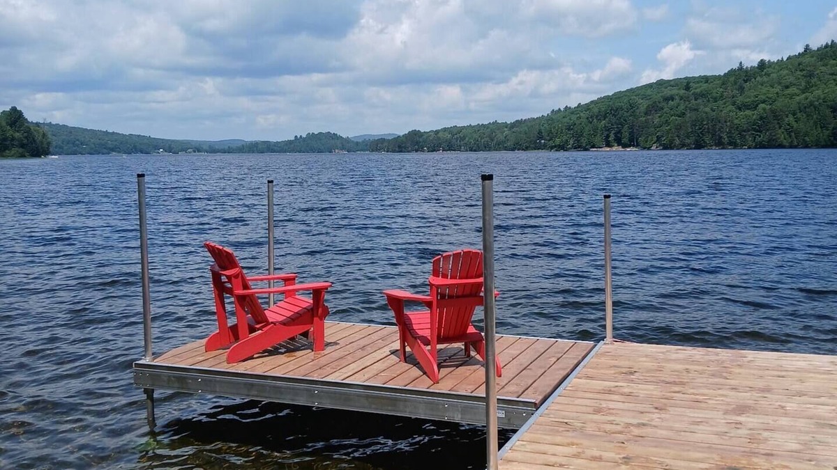 Madawaska Valley Cottage | *New*Barry's Bay Cottage on Trout Lake -close to all amenities!