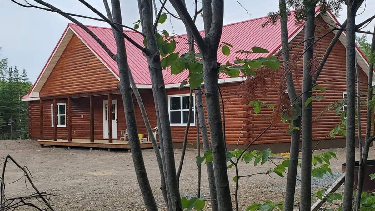 Gloucester County Ski Chalet | New Brunswick - Robertville close to Bathurst - nCan sleep 16