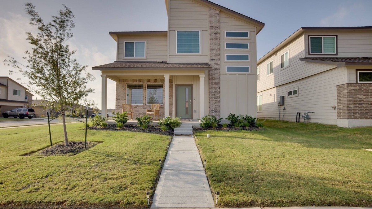 Wellborn House | New-Build College Station Home, Near Texas A & M!