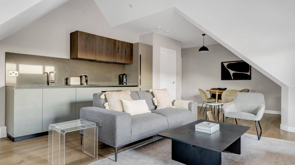 Highgate Apartment | New build Highgate 2BR, open plan with balcony near shops, by Blueground