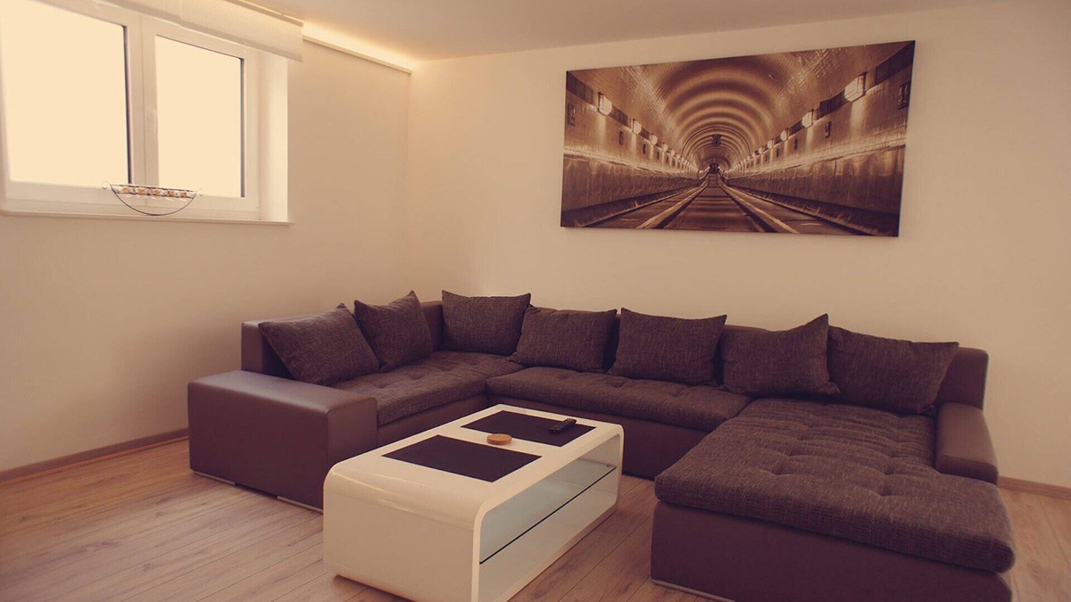 Schnelsen Apartment | NEW BUILDING 2015, 80m², 3 rooms, near Niendorfer enclosure