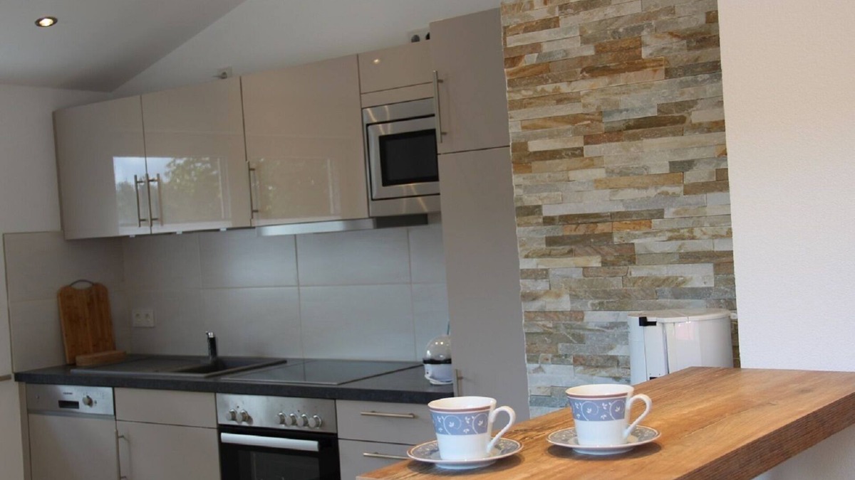 Uehlingen-Birkendorf Apartment | NEW built * star comfort apartment with balcony