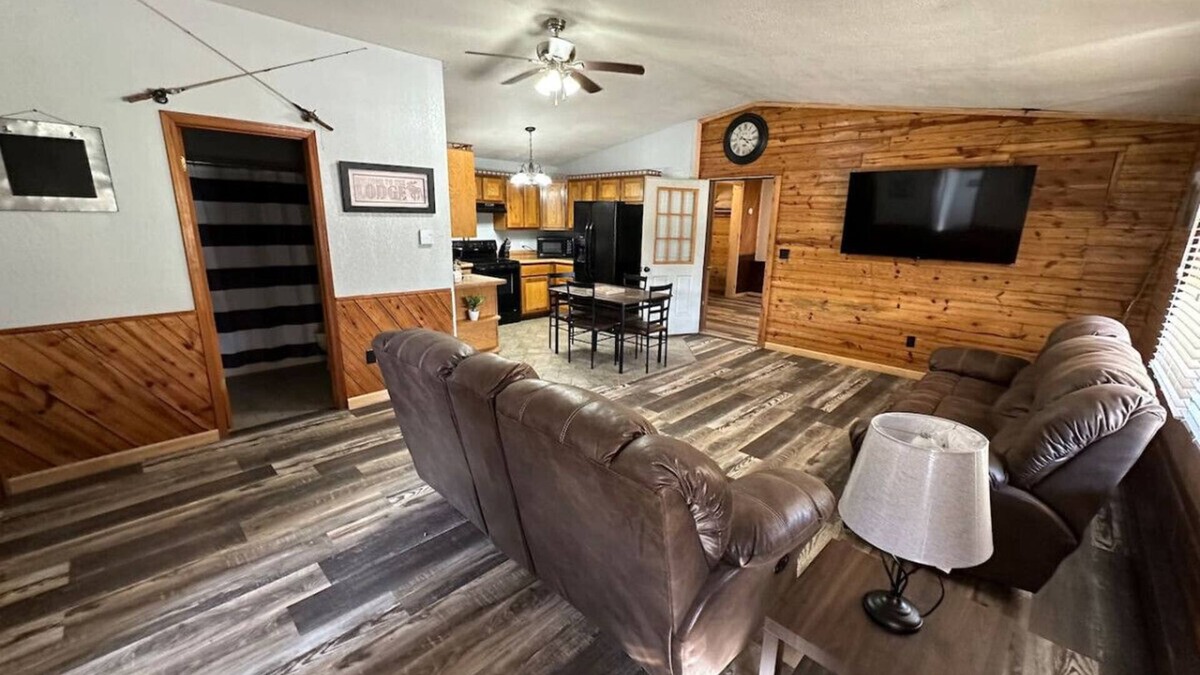 Annapolis Cabin | New Cabin Just Minutes from Black River