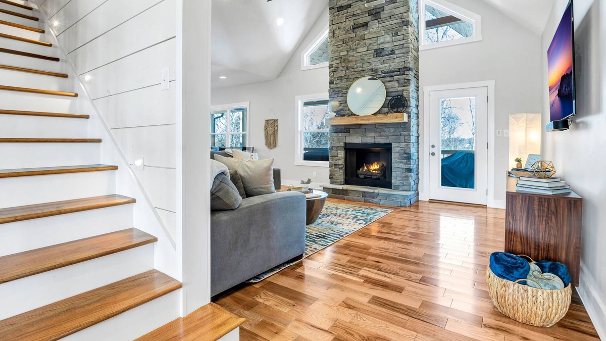 Lindseyville Cabin | NEW Cabin + Nolin Lake + Mammoth Cave + Lake View + Hot Tub + Fire Pit + WD