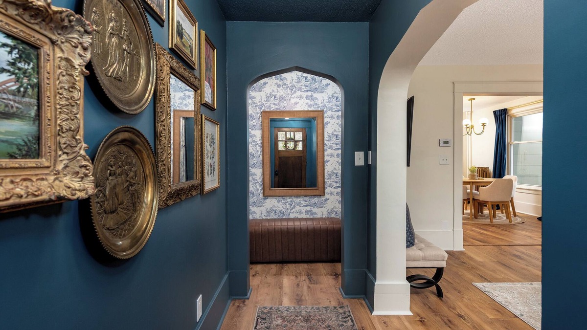Midland Apartment | NEW - Charming 1 Bed Historical Home - Steps to Downtown Midland