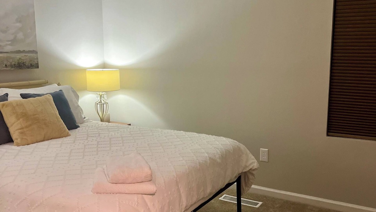 Hanahan House | NEW! Charming 2-bedroom townhome in convenient location