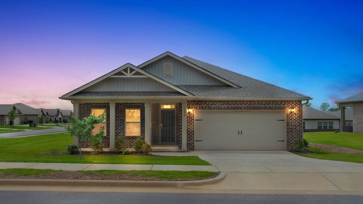 Capshaw House | NEW! Charming 4BR Ranch-Style Home | Corner Lot