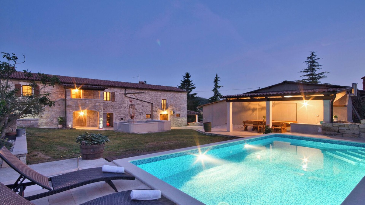 Kircija Villa | New charming holiday home, centre of Istria