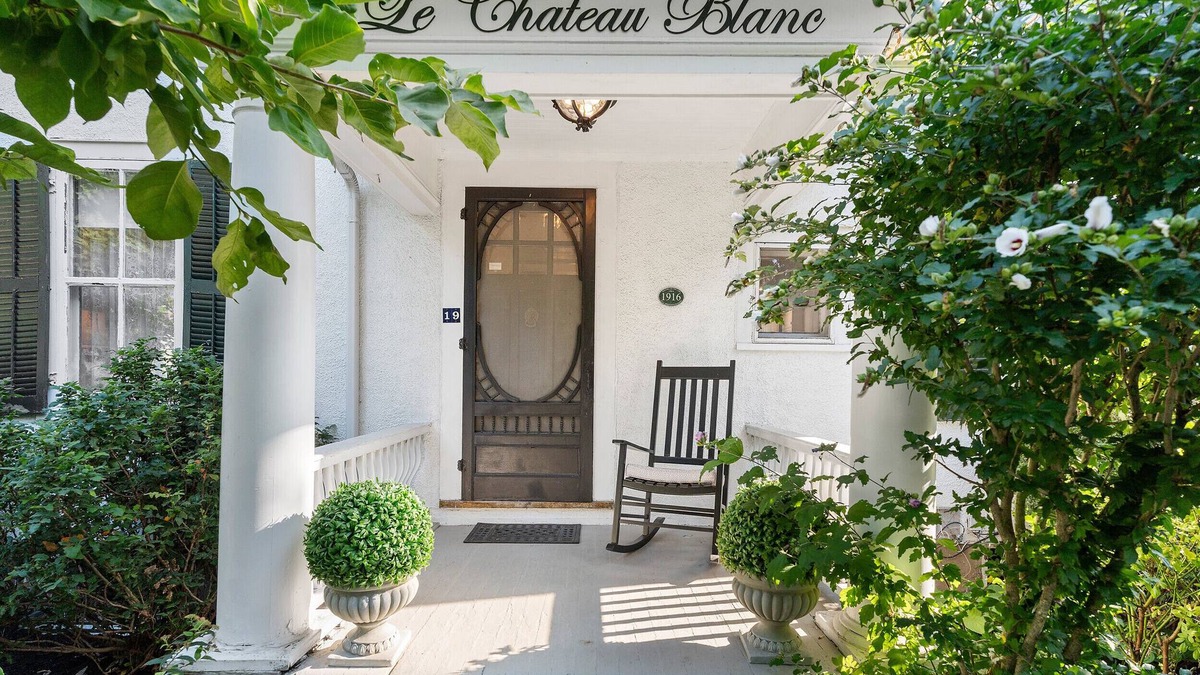 Old Town Historic District House | NEW! Chateau Blanc - Luxury French Inspired Getaway