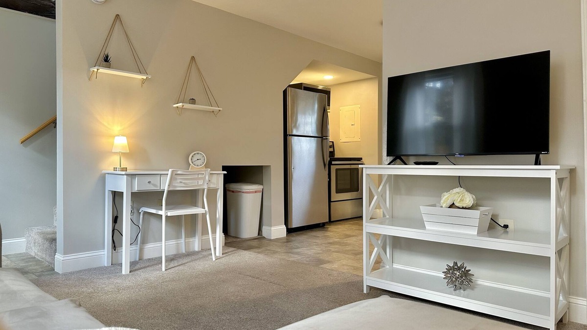 Concord Apartment | New, Clean, Downtown Getaway!