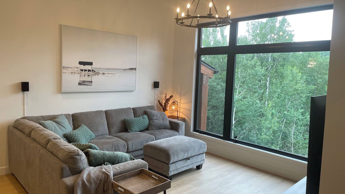 Orford Condo | New Condo in Orford facing the mountain, pet-friendly