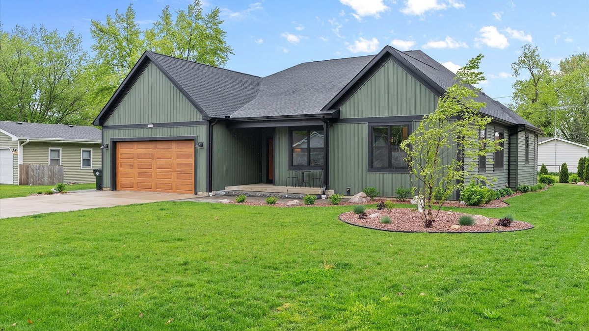 Twin Lakes House | New Construction! Community beach access on beautiful Lake Elizabeth!