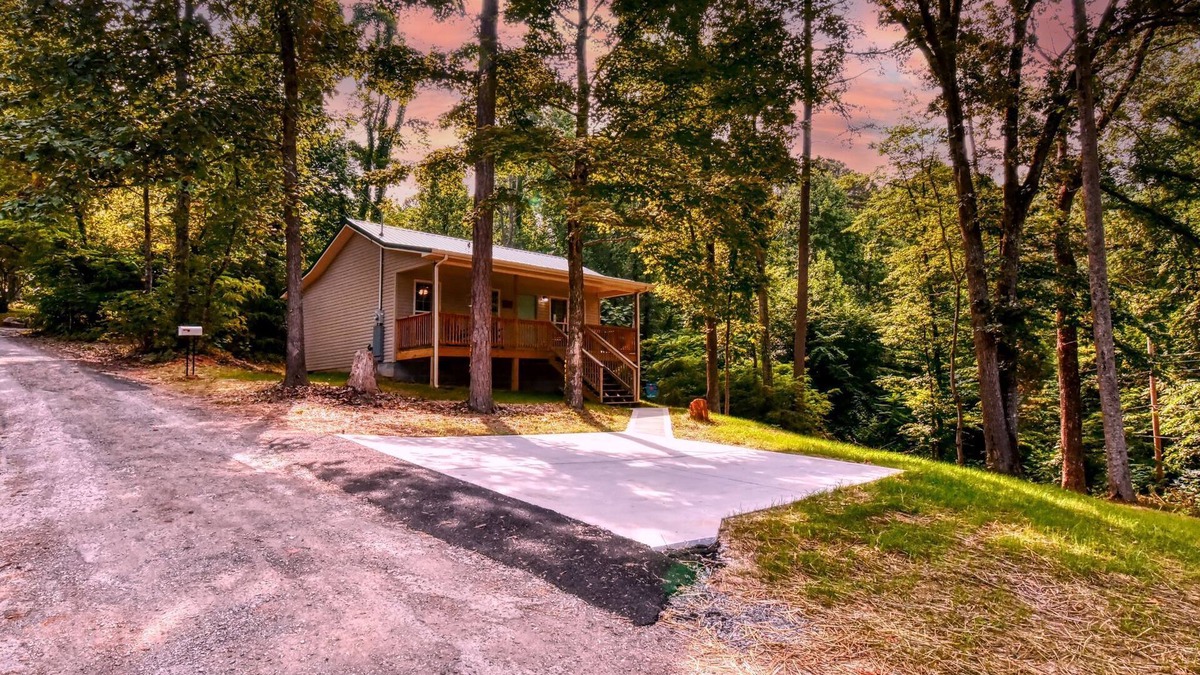 Maynardville Cottage | New Cottage @ Hickory Star Marina+Boat Slip on Norris Lake