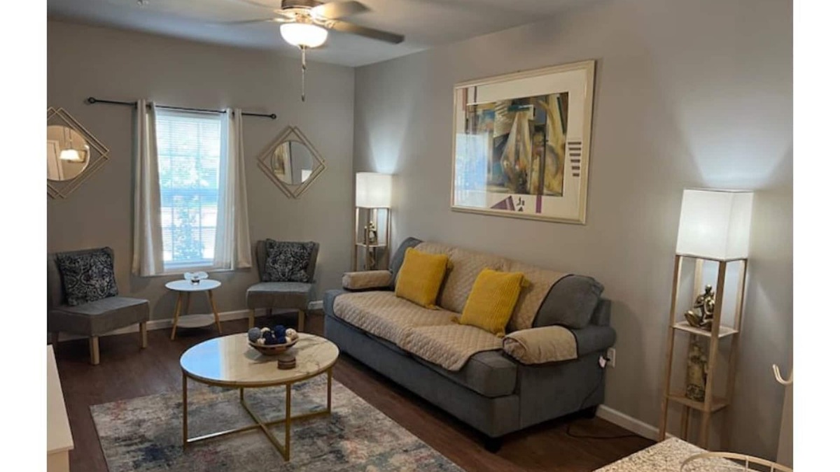 Valdosta Apartment | New Cozy Entire Apartment 2-bedroom 2.5 Bath