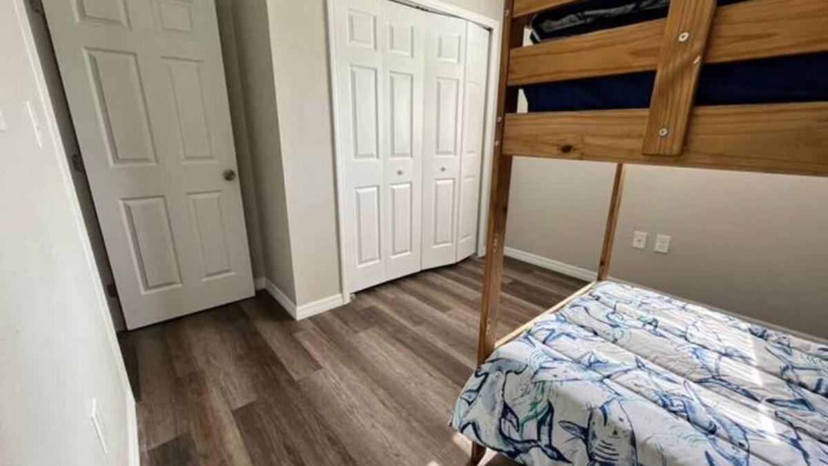 Nichols Apartment | NEW! Cozy House near Golf Club/Airport