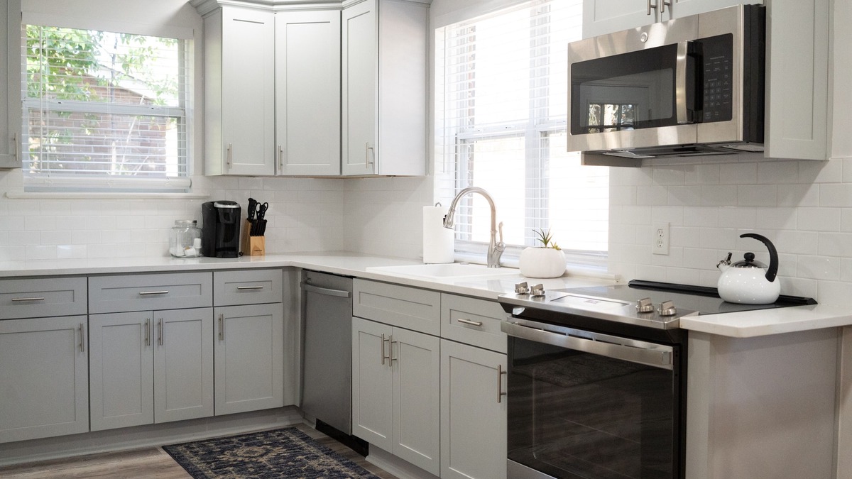 Columbia House | New Cozy Stay Columbia and Ft. Jackson
