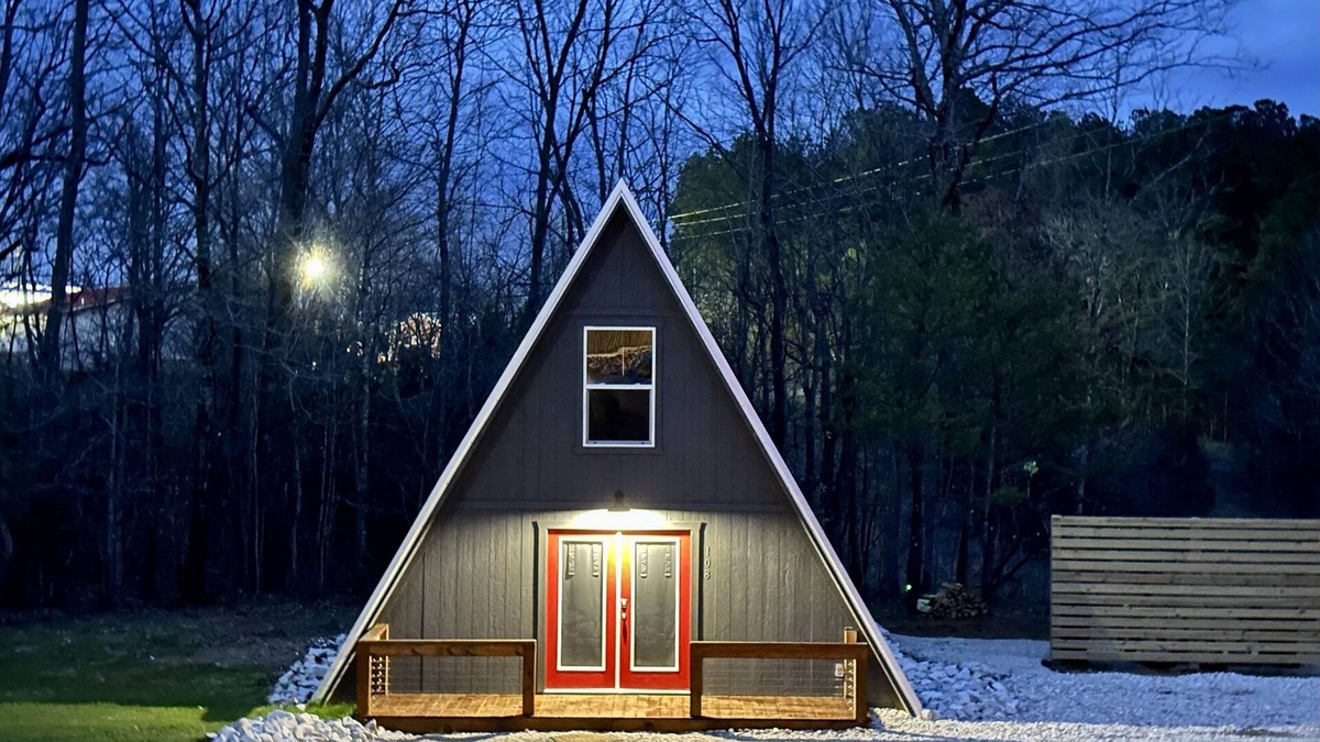 Clarkson Cabin | ❄️✨ NEW Custom A-Frame cabin near Mammoth Cave and <1 mi to Nolin Lake