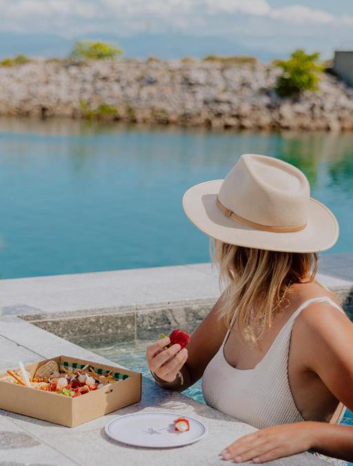 Nelly Bay House | NEW! Dacha on Maggie No#2, Unrivaled Island Luxury