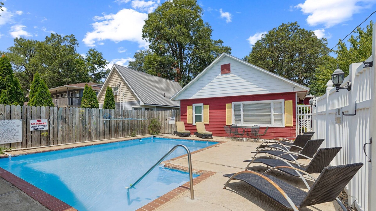 Monticello Apartment | NEW! Dave's Last Resort Poolside-Relaxing Cabin 3