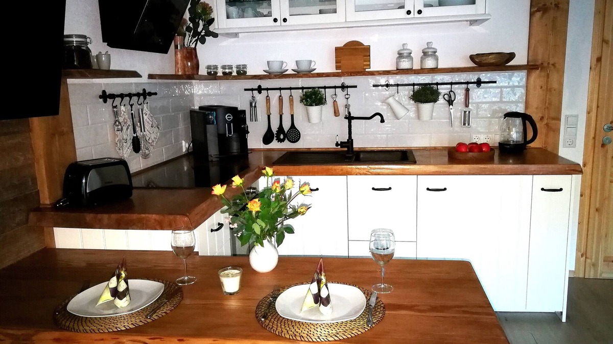 Gompelscheuer Apartment | New! exclusive cozy apartment with tiled stove