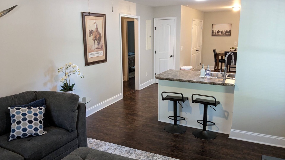 Perry Apartment | New, Downtown Perry - 2 Miles to Fairgrounds, Pets OK