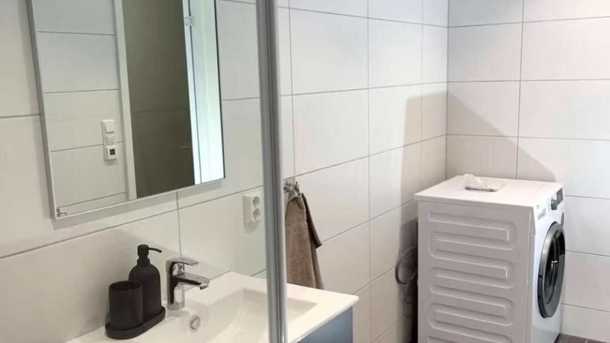 Alna Apartment | NEW Duplex Apartment Near the city with Free Private Parking