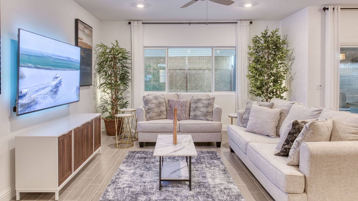 Raisin House | NEW Entire House In Fresno/Madera California