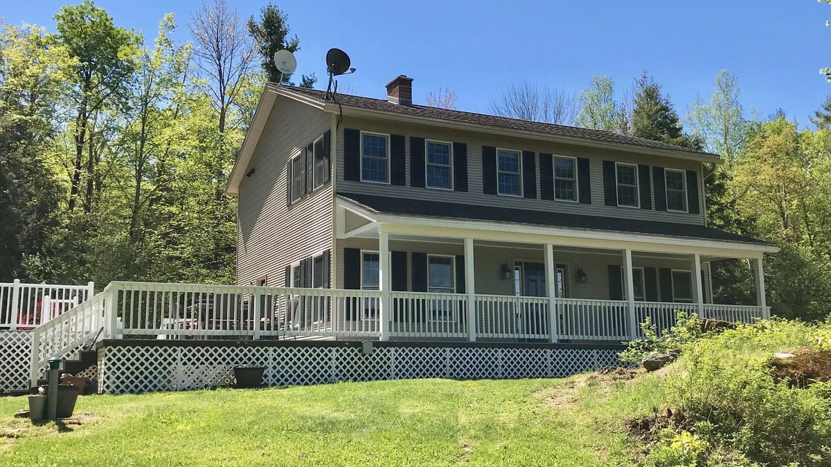 Stowe Hollow House | New! EPIC Vacation Getaway In Stowe