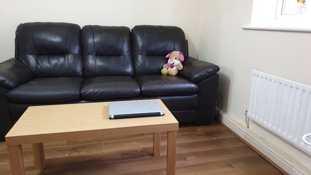 Offerton Apartment | New flat, 10 min to piccadilly and stockport station
