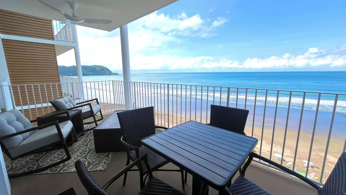 Cerro Plano Condo | New Front Row Oceanfront at Pacific Point w/Gymnn