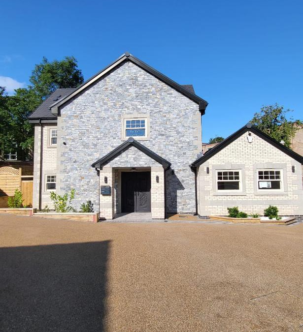 Thorpe Satchville Villa | New fully furnished 5 bedroom, 4 bathroom detached houses