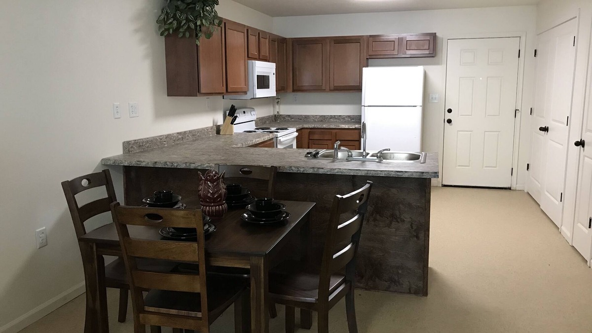 Sulphur House | New fully furnished townhouse