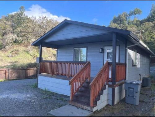 Benbow House | New, Fun-Size Benbow House!