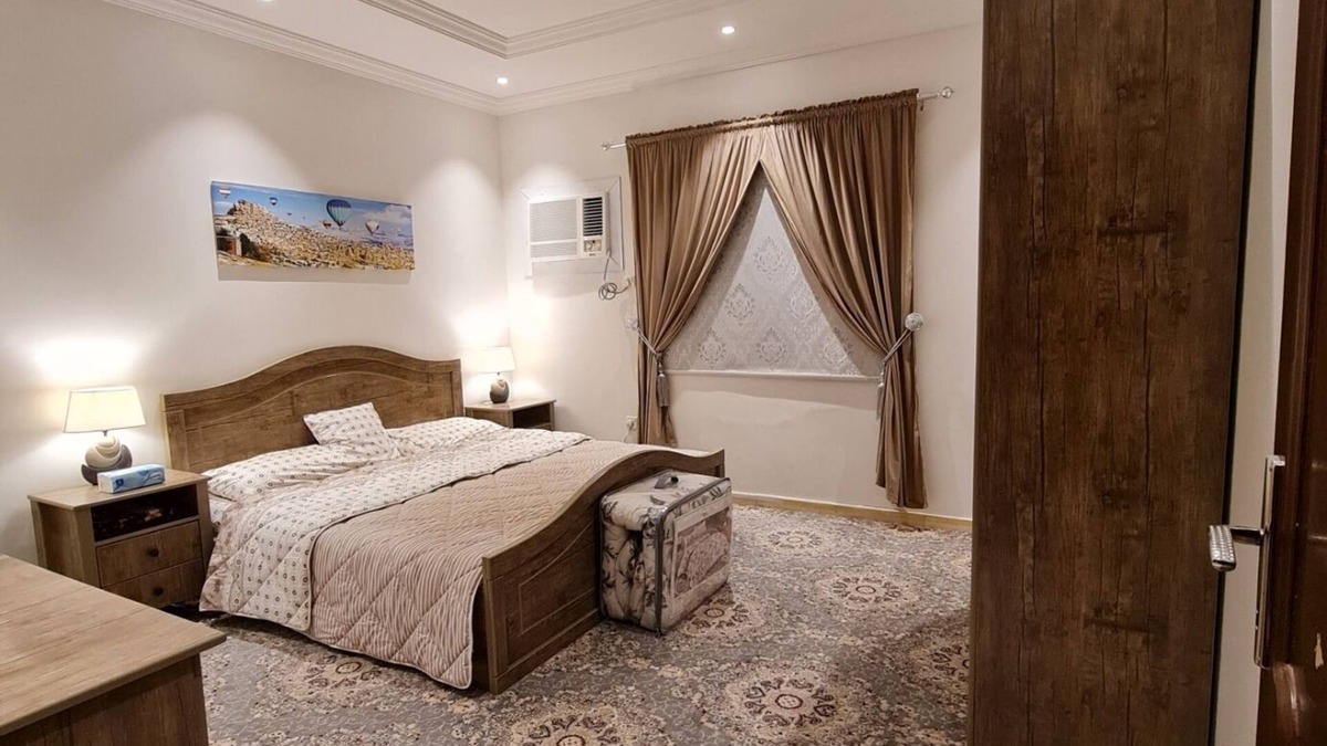Hera Street Apartment | New Furnished Apts in a Prime Location