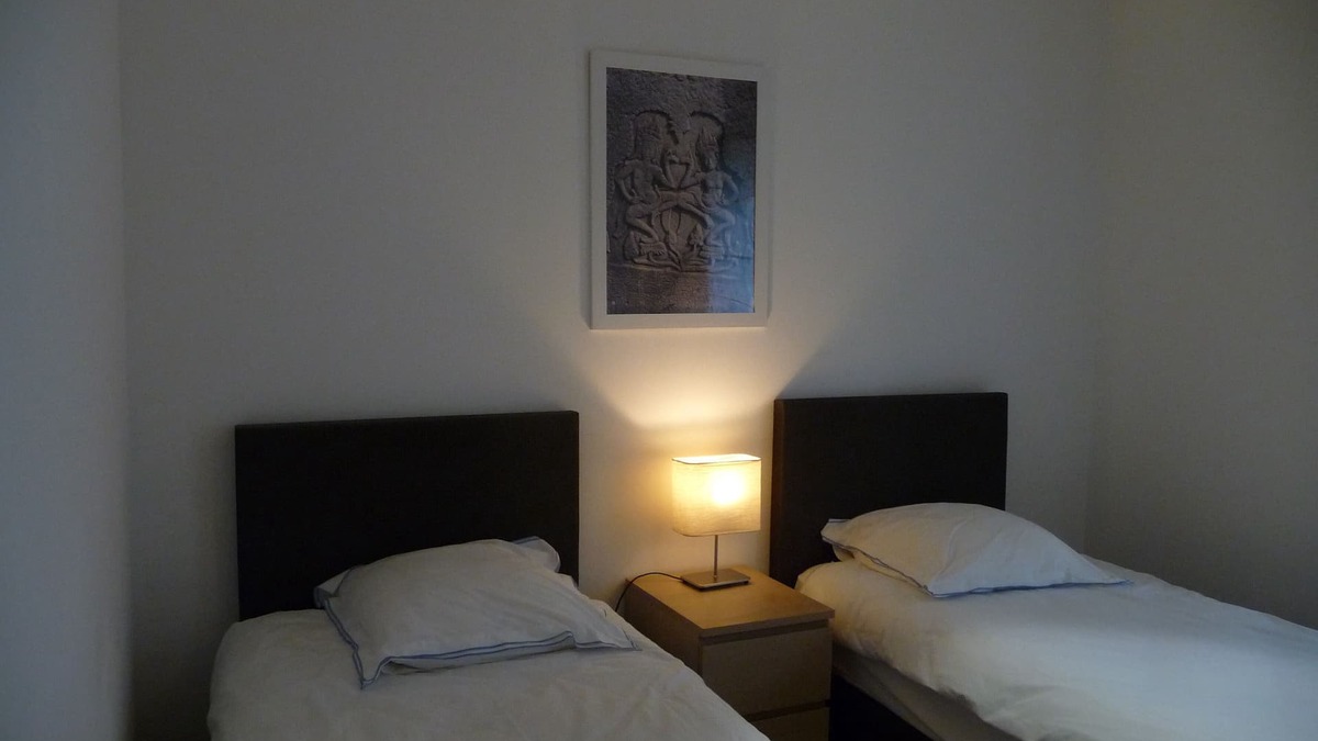 Saint-Cyr-l'Ecole Apartment | New furnished ground floor apartment with box near train station and all amenities